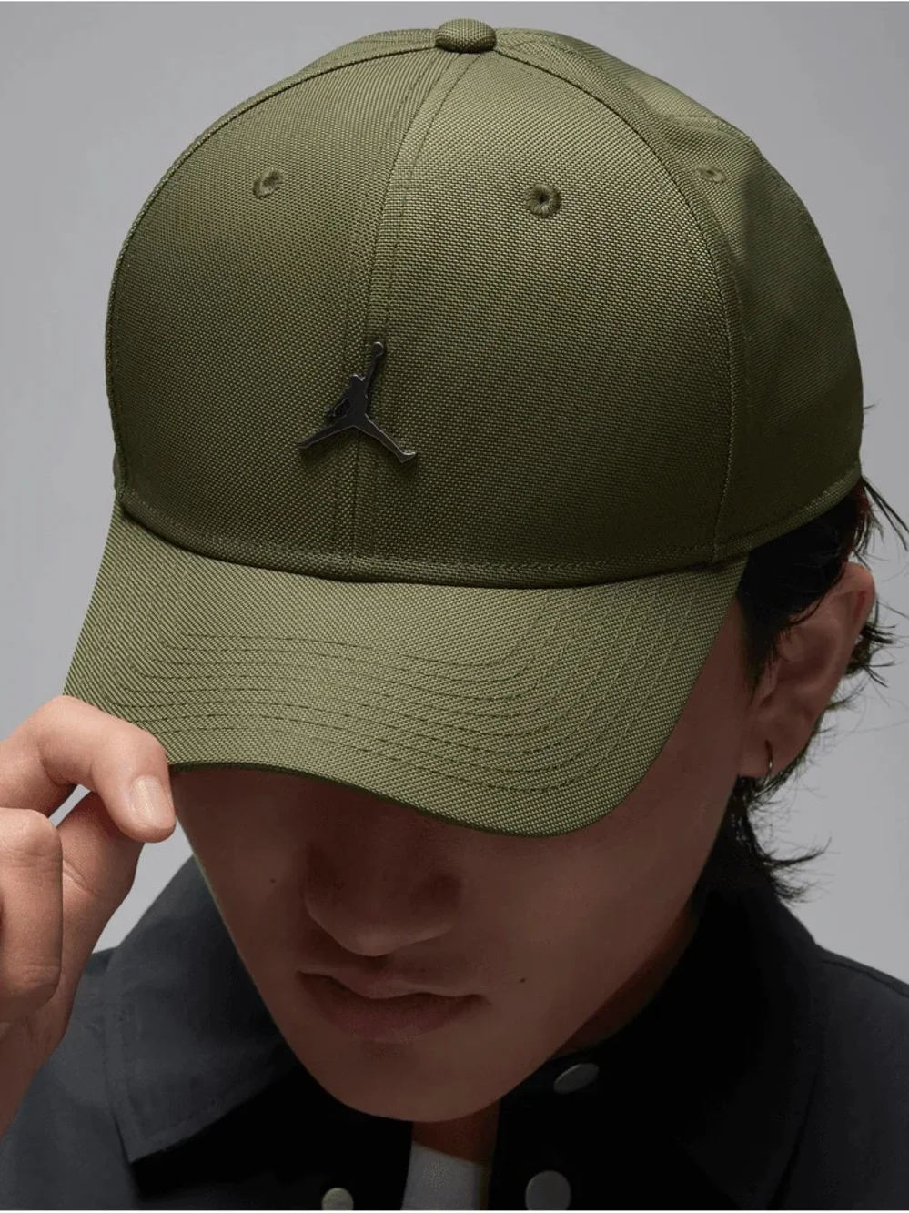 Jordan Rise Cap in Medium Olive FD5186-222